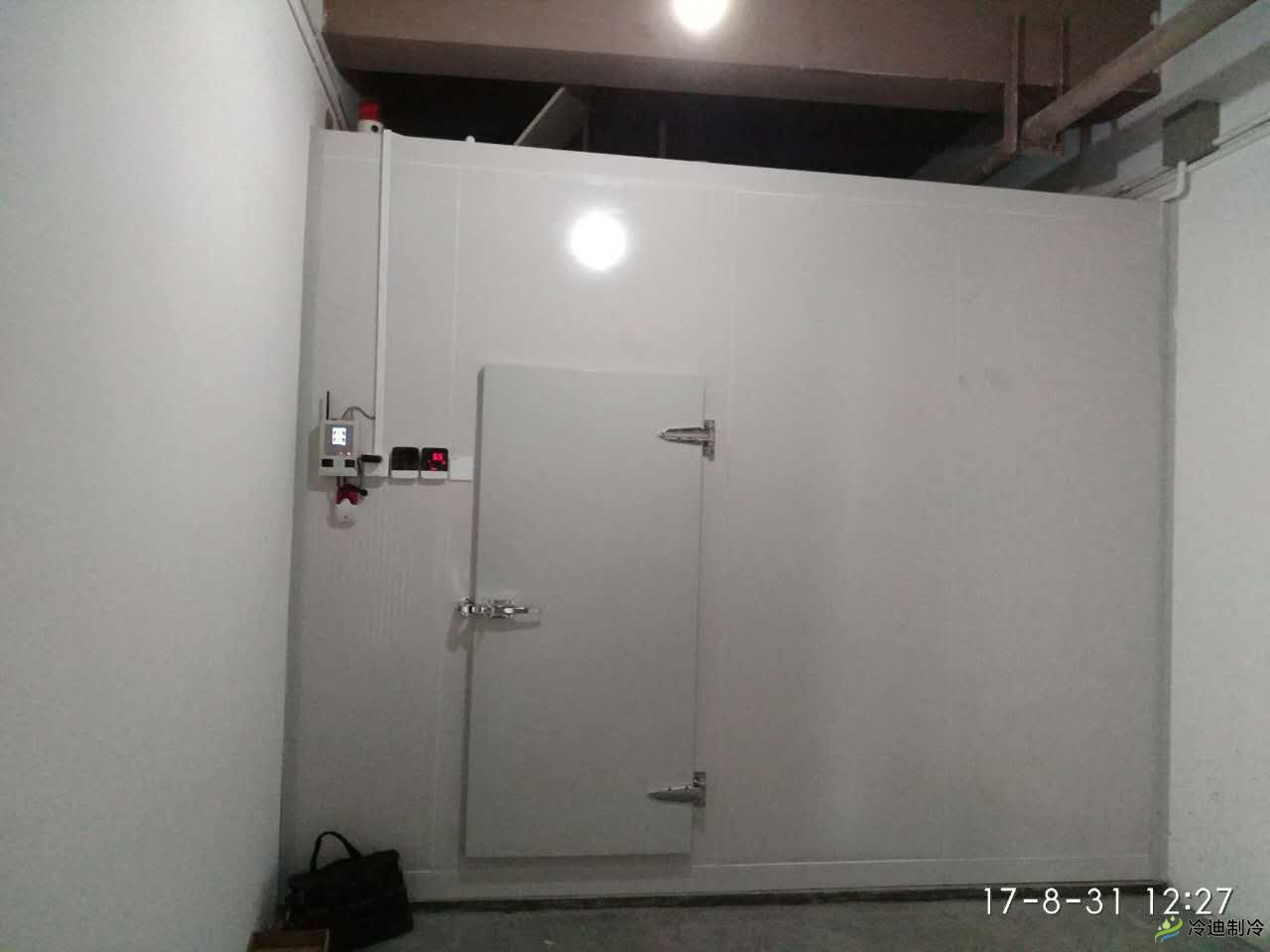 小型醫(yī)藥冷庫工程案例-上海嘉洲實業(yè)(圖2) 小型醫(yī)藥冷庫工程案例-上海嘉洲實業(yè)(圖2)