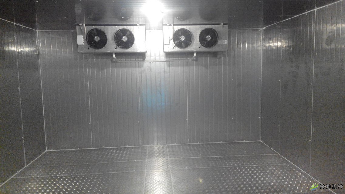 談一談小型冷庫的構(gòu)造及工作原理(圖1) 談一談小型冷庫的構(gòu)造及工作原理(圖1)